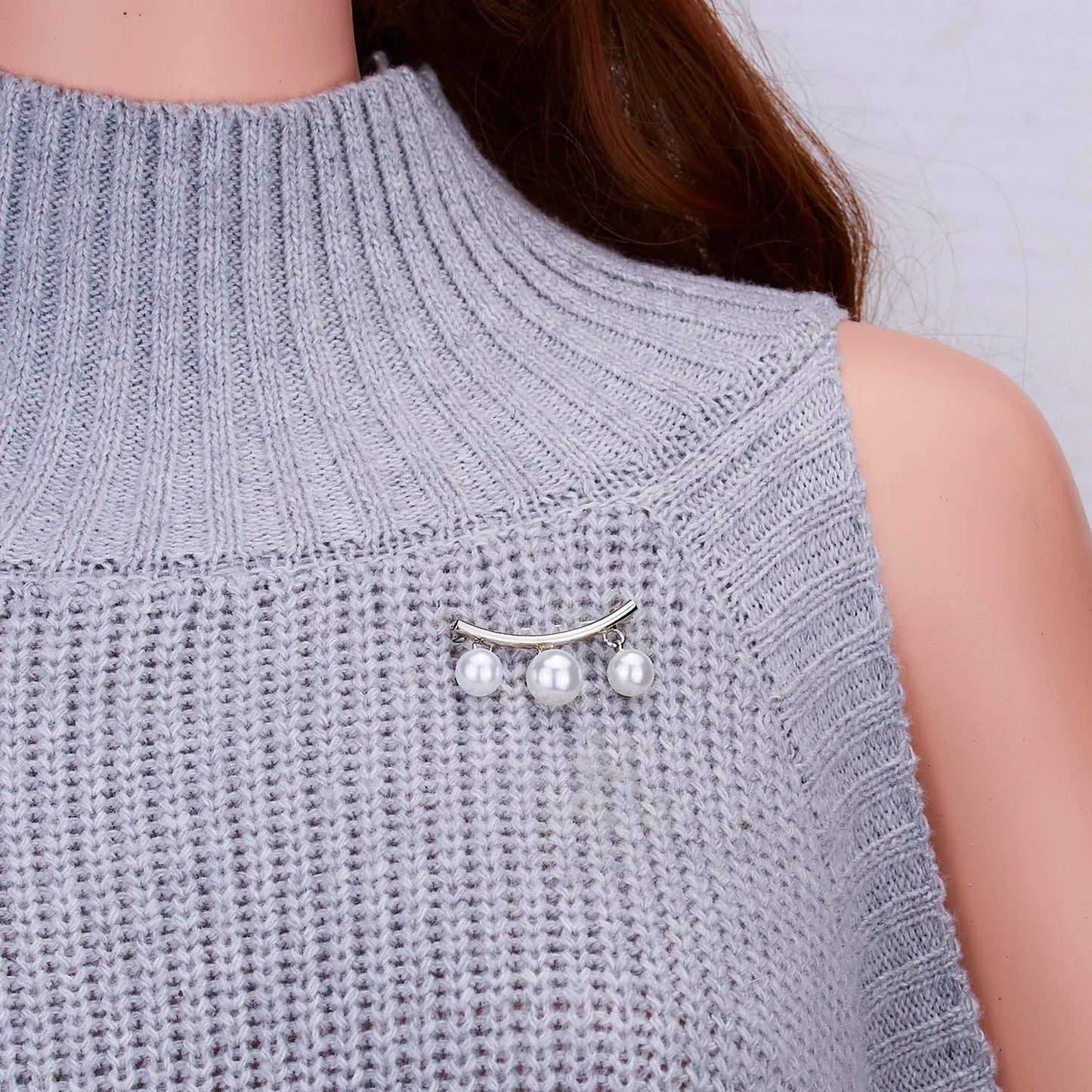 Elegant Fashion Pearls Brooch Pins For Women Fixed Straps Charm Safe Pin Brooches Clothing Clip Badge Dress Buckle Diy Jewelry
