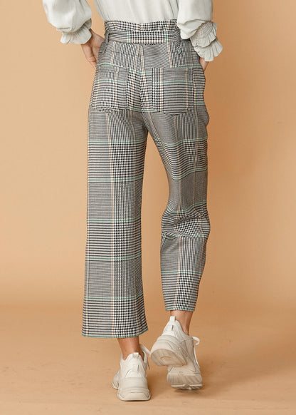 Women's Plaid Tie Waist Cropped Pants in Fall Glen